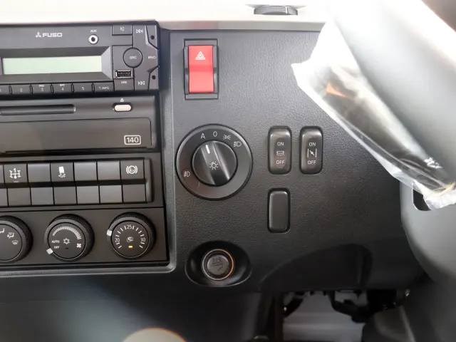 三菱 ファイター 2KG-FK72F(2WD)の写真25