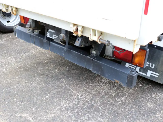 いすゞ エルフ 2PG-NKS88AN(4WD)の写真17