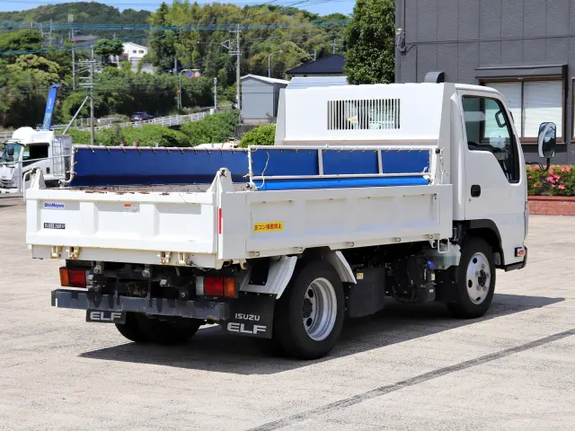 いすゞ エルフ 2PG-NKS88AN(4WD)の写真28