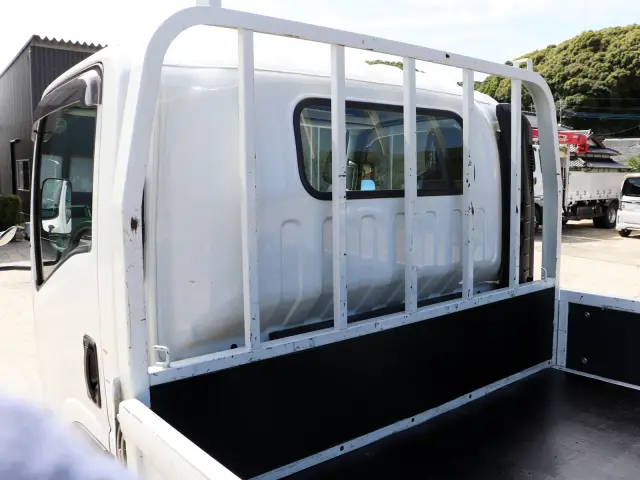 いすゞ エルフ 2RG-NPR88AR(2WD)の写真11