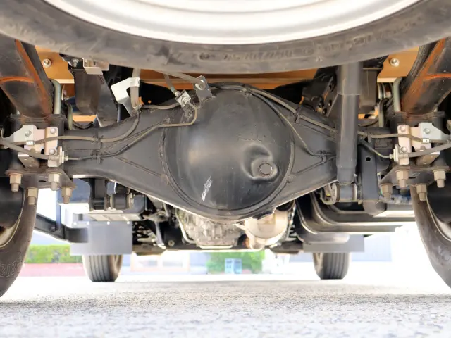 いすゞ エルフ 2RG-NPR88AR(2WD)の写真22