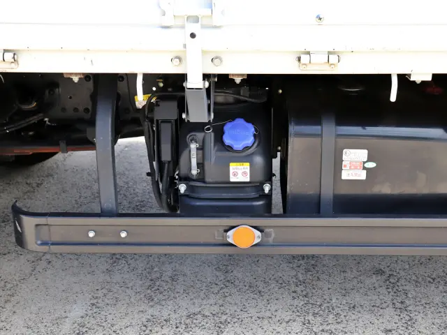 いすゞ エルフ 2RG-NPR88AR(2WD)の写真26