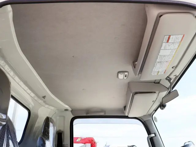 いすゞ エルフ 2RG-NPR88AR(2WD)の写真37