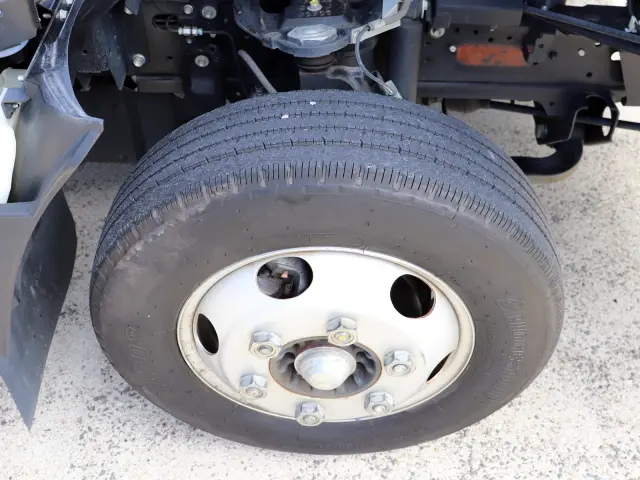 いすゞ エルフ 2RG-NPR88AR(2WD)の写真44