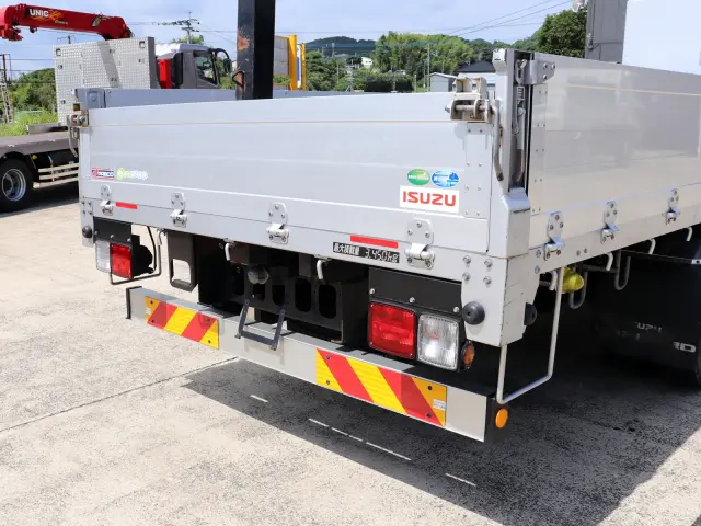 いすゞ フォワード 2RG-FRR90S2(2WD)の写真12