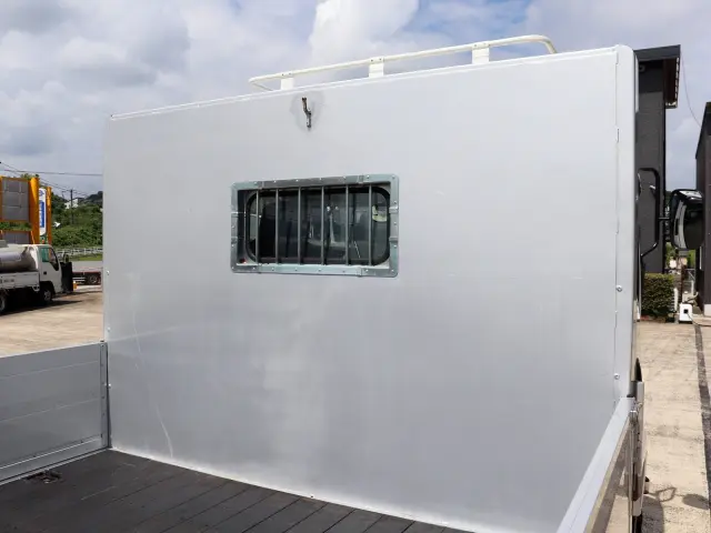 いすゞ フォワード 2RG-FRR90S2(2WD)の写真13