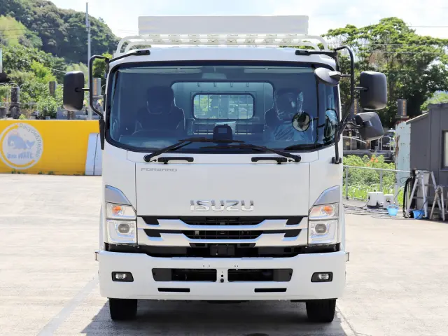いすゞ フォワード 2RG-FRR90S2(2WD)の写真25
