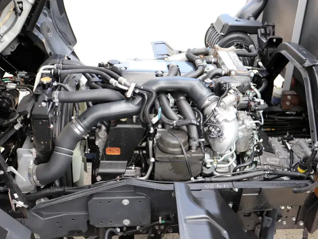 いすゞ フォワード 2RG-FRR90S2(2WD)の写真49