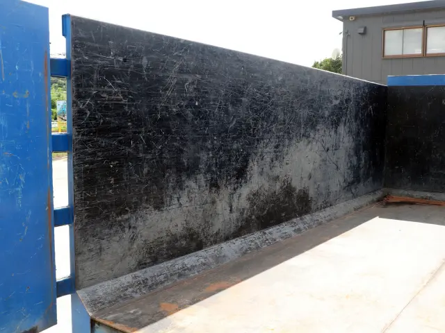 いすゞ エルフ TKG-NPR85YN(2WD)の写真12