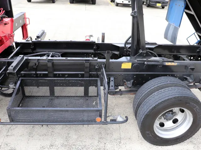 いすゞ エルフ TKG-NPR85YN(2WD)の写真17