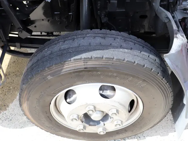 いすゞ エルフ TKG-NPR85YN(2WD)の写真38