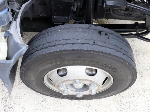 いすゞ エルフ TKG-NPR85YN(2WD)の写真39