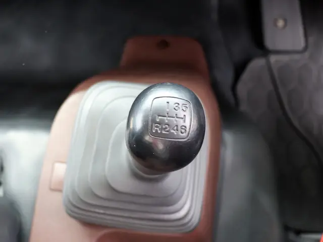 日野 レンジャー 2KG-FC2ABA(2WD)の写真6