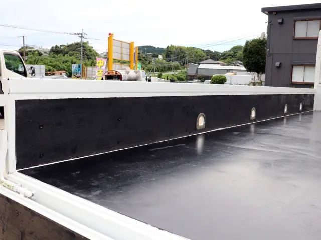 日野 レンジャー 2KG-FC2ABA(2WD)の写真11