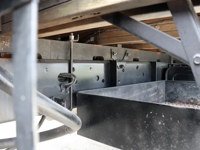 日野 レンジャー 2KG-FC2ABA(2WD)の写真17