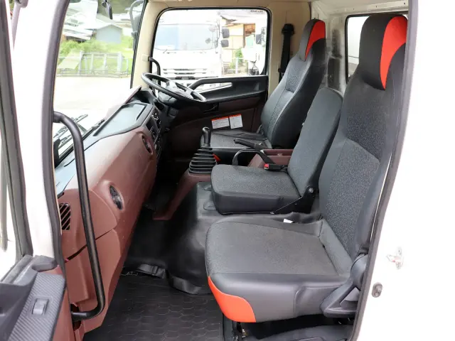 日野 レンジャー 2KG-FC2ABA(2WD)の写真45