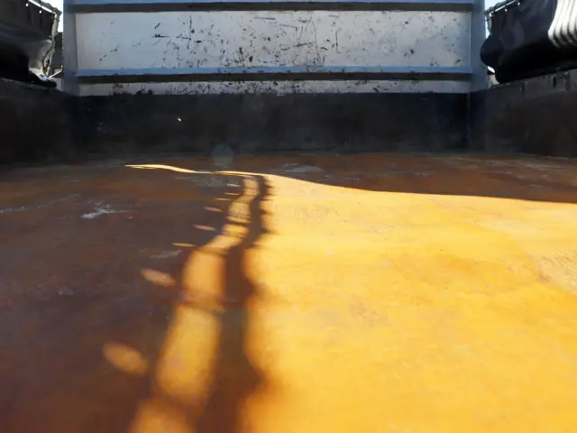 日野 レンジャー 2KG-FC2ABA(2WD)の写真14