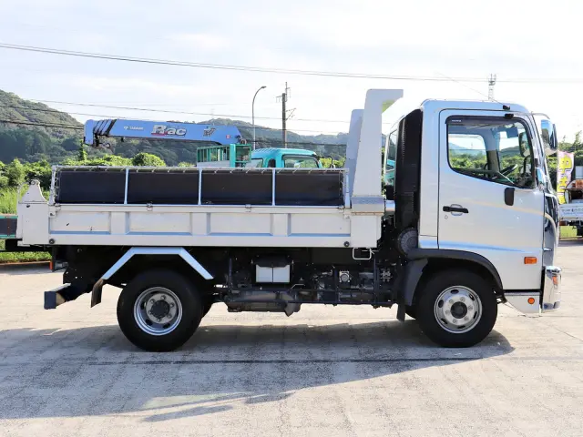 日野 レンジャー 2KG-FC2ABA(2WD)の写真28