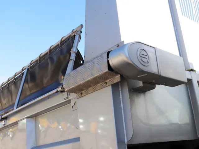 日野 レンジャー 2KG-FC2ABA(2WD)の写真30