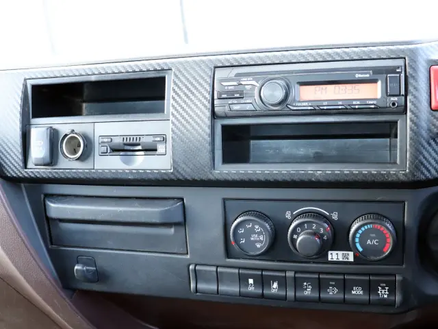 日野 レンジャー 2KG-FC2ABA(2WD)の写真40