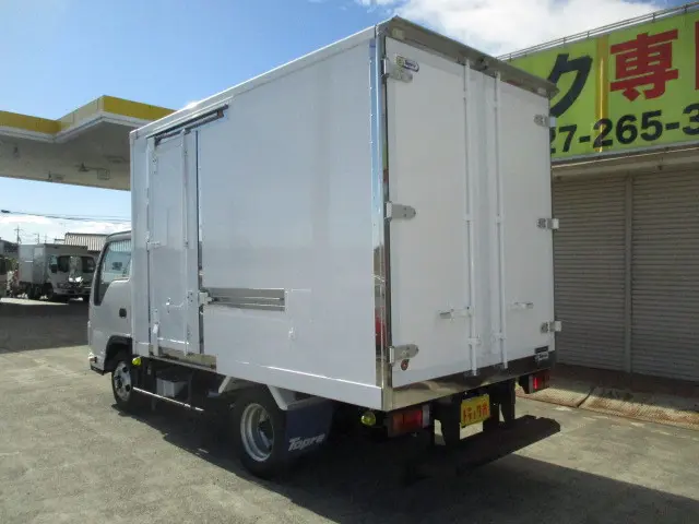 いすゞ エルフ TRG-NJR85A(2WD)の写真31