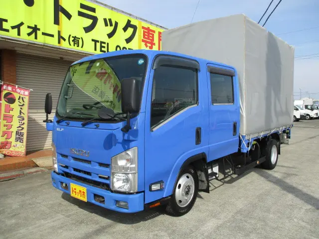 いすゞ エルフ BKG-NLR85AR(2WD)の写真1