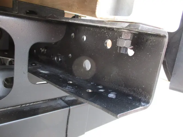 いすゞ エルフ TRG-NJS85A(4WD)の写真22