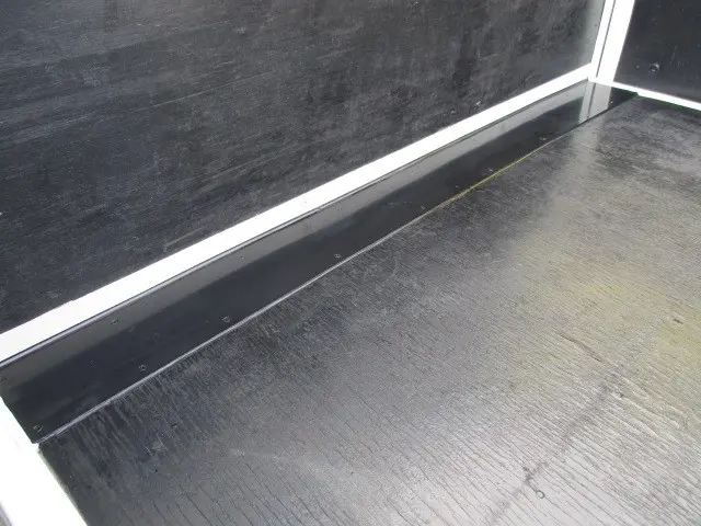 いすゞ エルフ TRG-NJS85A(4WD)の写真38