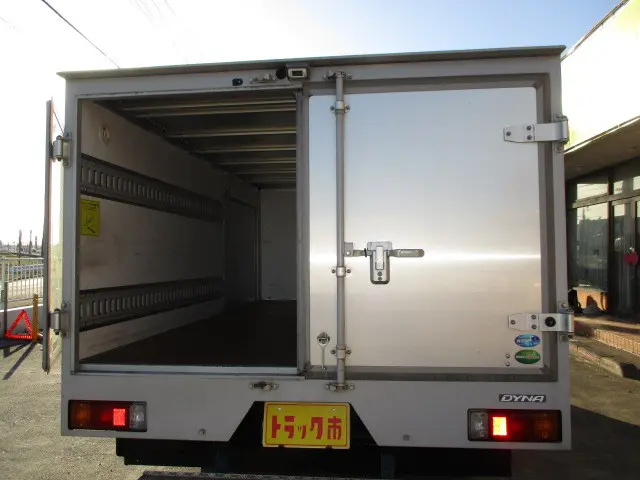 トヨタ ダイナ 2RG-XZC605(2WD)の写真4