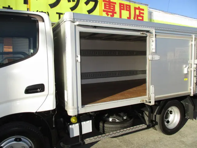 トヨタ ダイナ 2RG-XZC605(2WD)の写真6