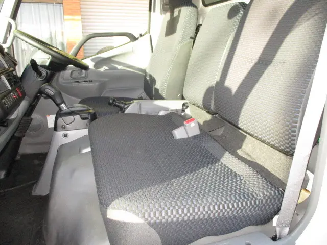 トヨタ ダイナ 2RG-XZC605(2WD)の写真16