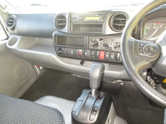 トヨタ ダイナ 2RG-XZC605(2WD)の写真18