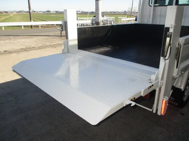 トヨタ トヨエース LDF-KDY281(4WD)の写真5