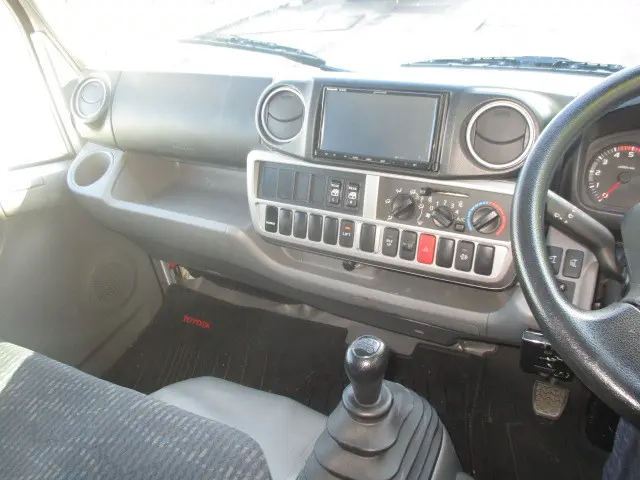 トヨタ トヨエース LDF-KDY281(4WD)の写真16