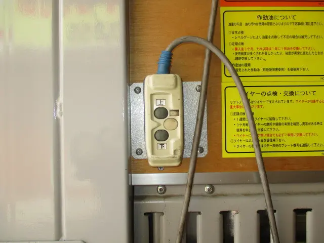 トヨタ ダイナ LDF-KDY231(2WD)の写真16