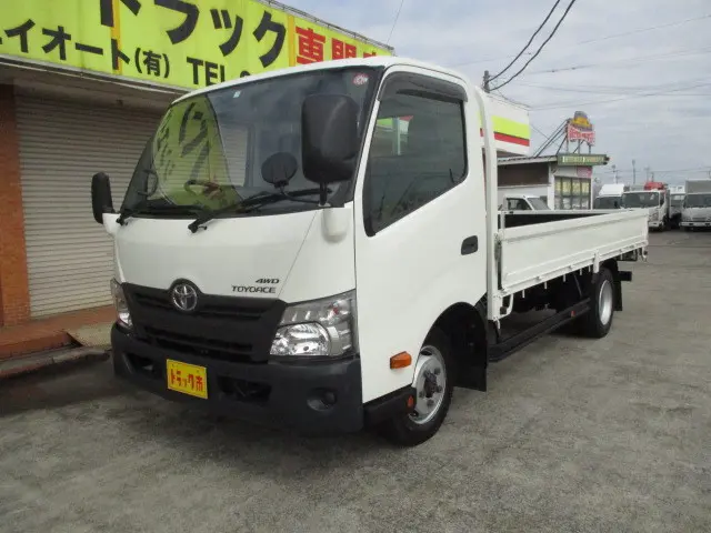 トヨタ トヨエース TKG-XZU775(4WD)の写真1