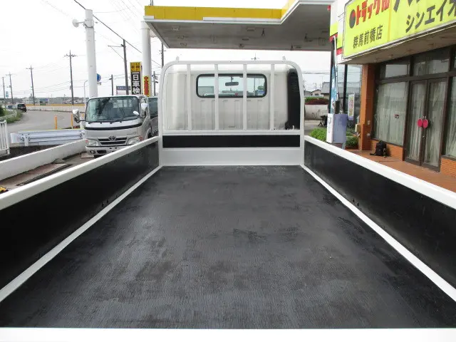 トヨタ トヨエース TKG-XZU775(4WD)の写真3