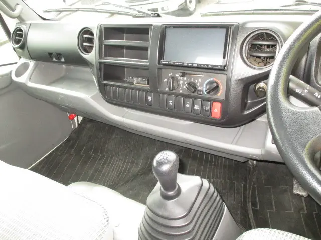 トヨタ トヨエース TKG-XZU775(4WD)の写真10