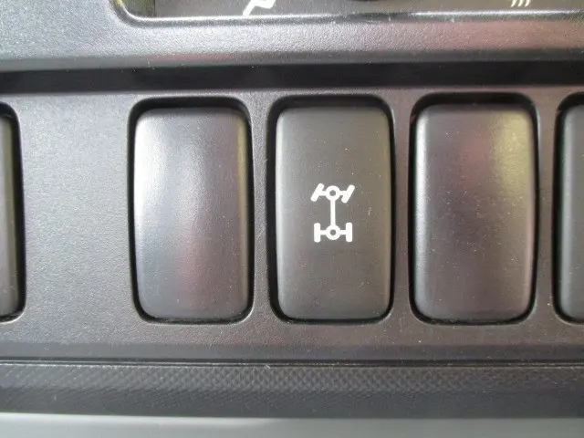 トヨタ トヨエース TKG-XZU775(4WD)の写真12