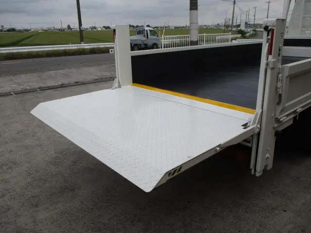 トヨタ トヨエース TPG-XZU655(2WD)の写真7