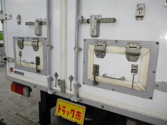 日野 デュトロ TKG-XZU675M(4WD)の写真12