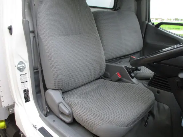 日野 デュトロ TKG-XZU675M(4WD)の写真17