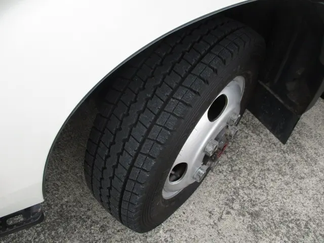 日野 デュトロ TKG-XZU675M(4WD)の写真30