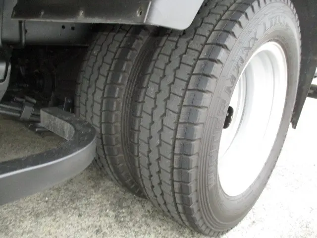 日野 デュトロ TKG-XZU675M(4WD)の写真31