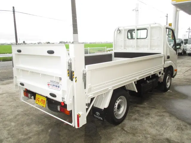 トヨタ トヨエース LDF-KDY281(4WD)の写真2