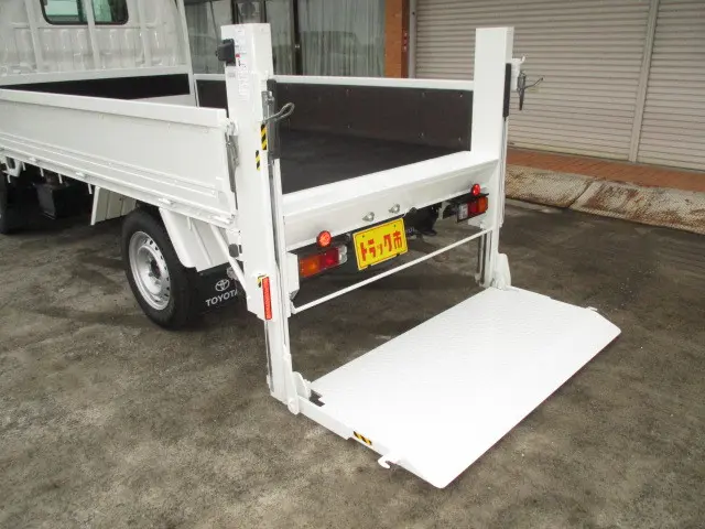 トヨタ トヨエース LDF-KDY281(4WD)の写真3