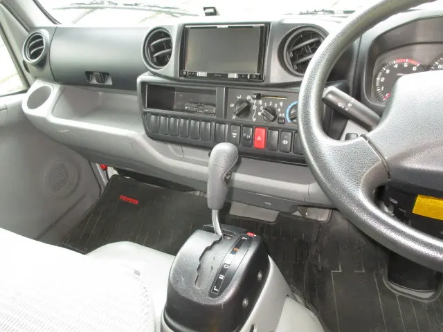 トヨタ トヨエース LDF-KDY281(4WD)の写真13