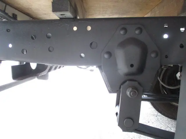 いすゞ エルフ TRG-NJR85A(2WD)の写真24