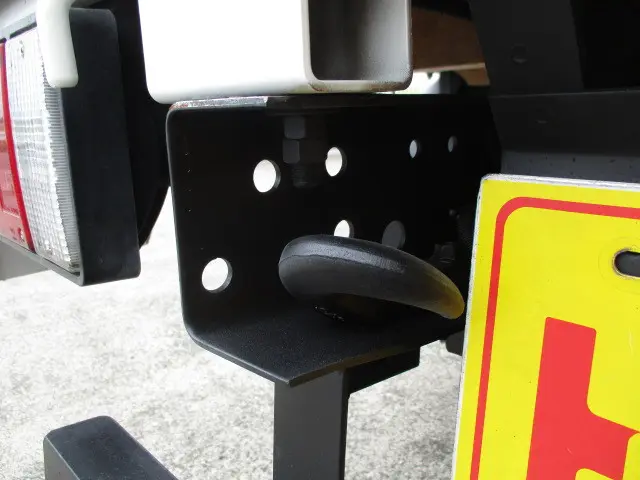 いすゞ エルフ TRG-NJR85A(2WD)の写真25