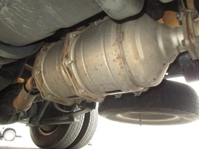 いすゞ エルフ TRG-NJR85A(2WD)の写真31